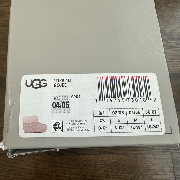 NEW 💫 UGG Baby Gojee Seashell Pink Suede Infant Boots Size 4-5 - Picture 5 of 5